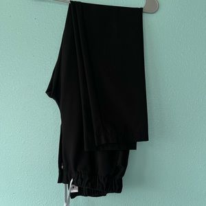 Figs- men’s scrub pants